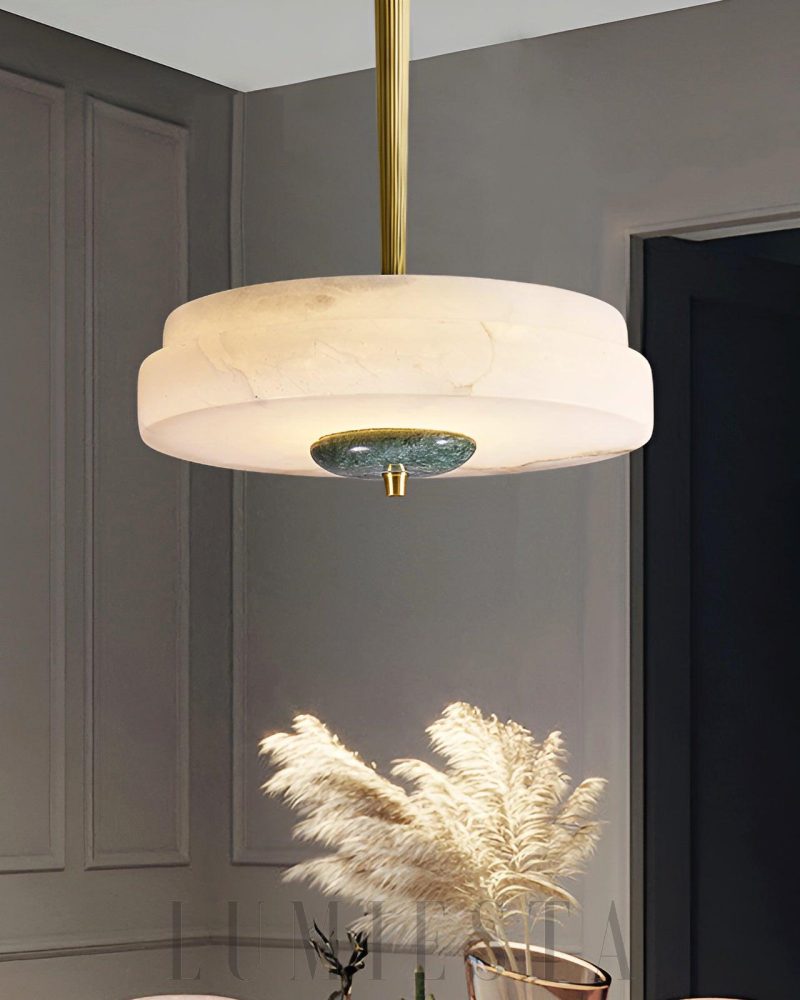 Elegancka lampa wisząca Alabaster Trave w białym kolorze 30cm