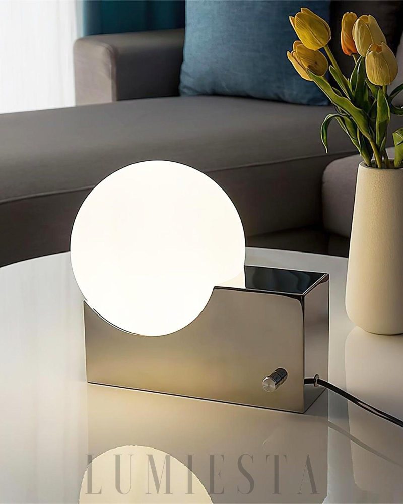Lampa stołowa Natalia szklana o okrągłym kształcie 26cm
