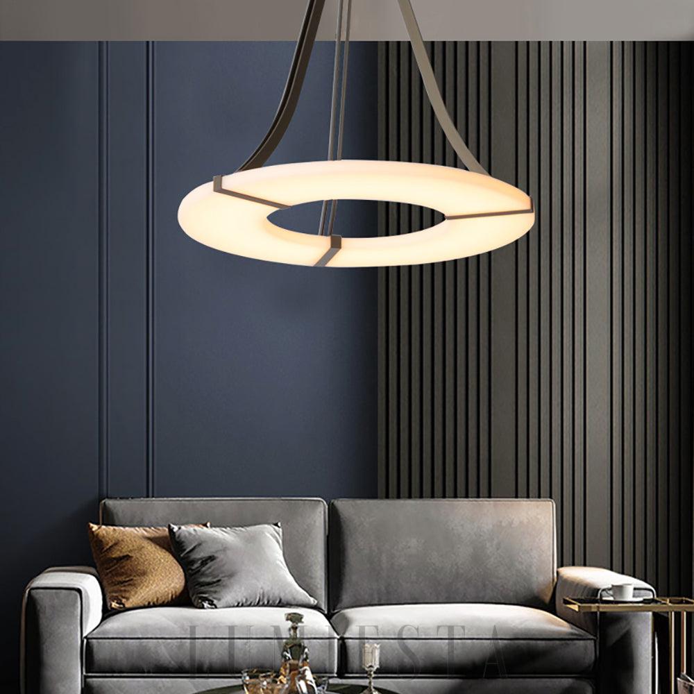 Alabastrina - lampa wisząca w stylu nowoczesnym czarno biała