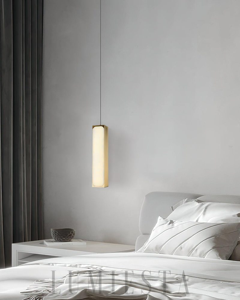 Lampa wisząca Alabaster Chaos w kolorze mosiądzu i białym