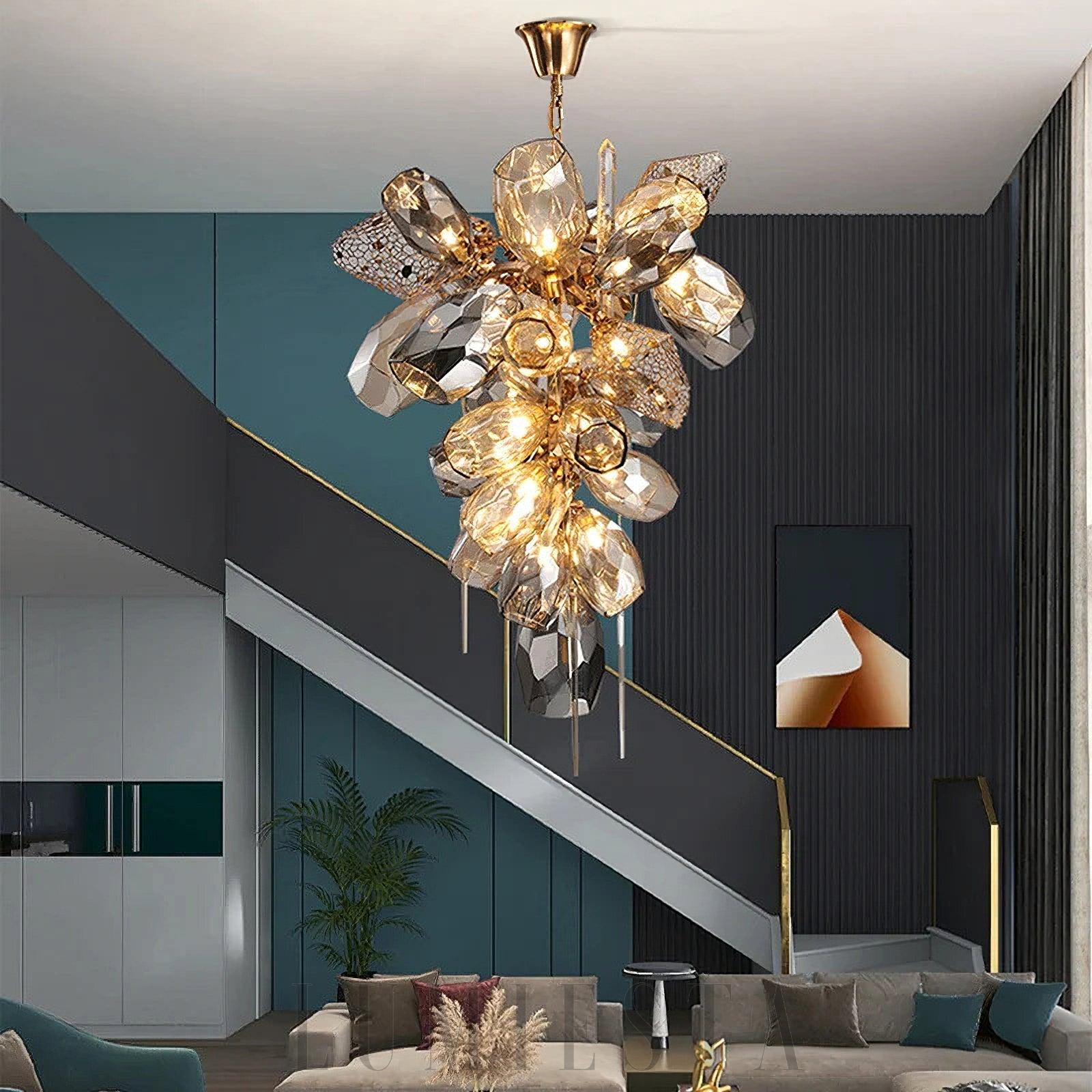 Lampa wisząca Britannica Chandelier w stylu nowoczesnym złoty szary