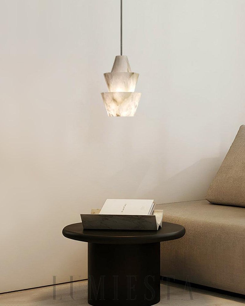 Lampa wisząca koniczna z alabastru nowoczesny design 15cm