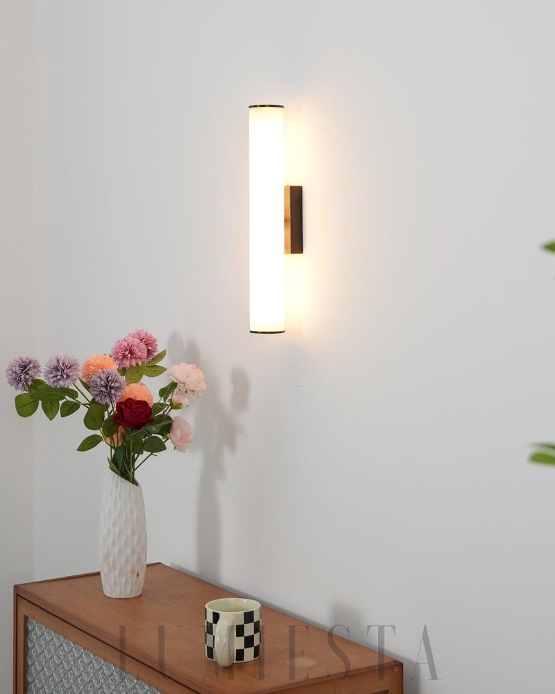 Lampa ścienna cylindryczna Alabaster Callisto w kolorze czarnym i białym
