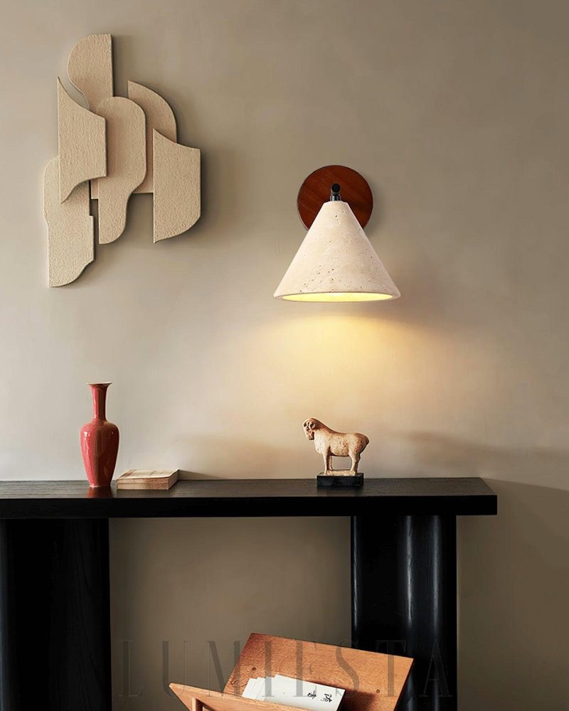 Lampa Ścienna Stożkowa Travertynowa z Drewnianym Wykończeniem