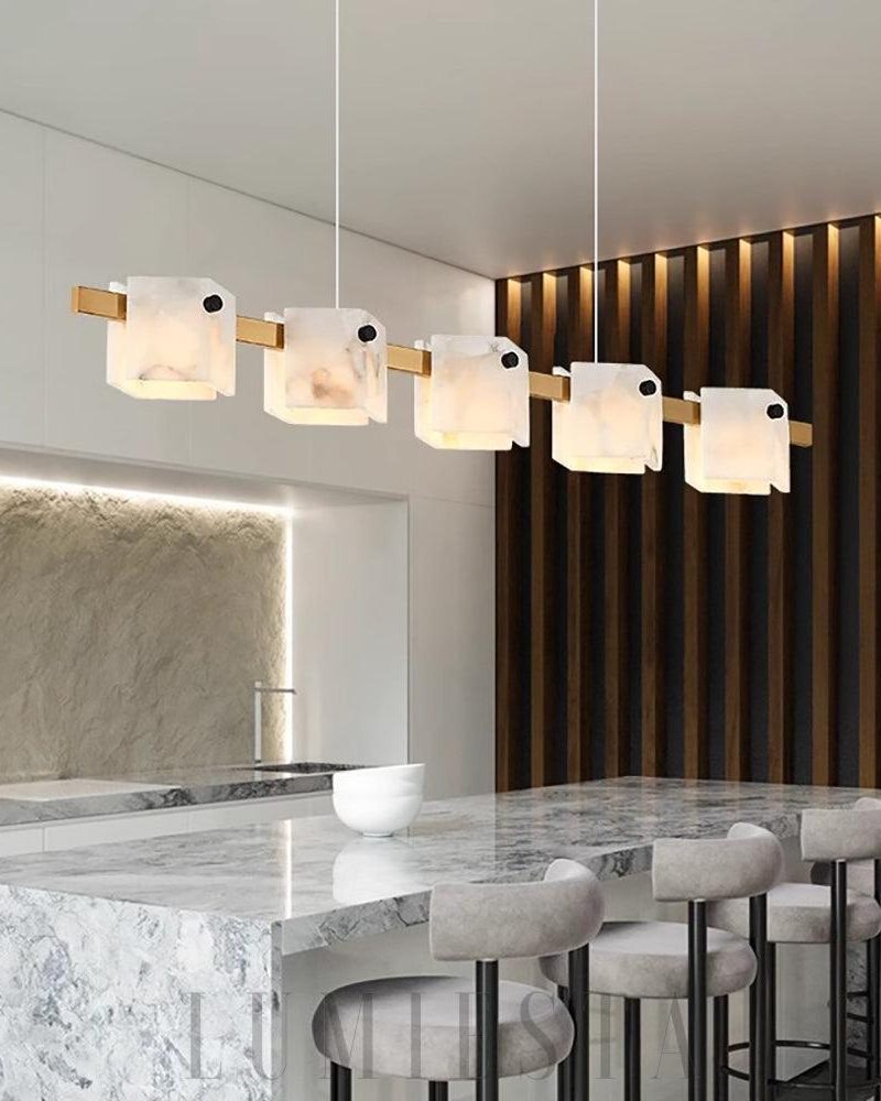 Trinidad - lampa wisząca w kształcie diamentu z alabastru