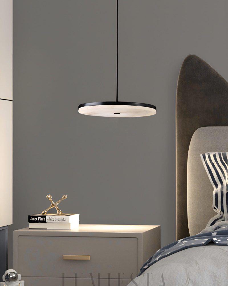 Lampa wisząca Manhattan Alabaster okrągła czarna biała 20 25 30 cm