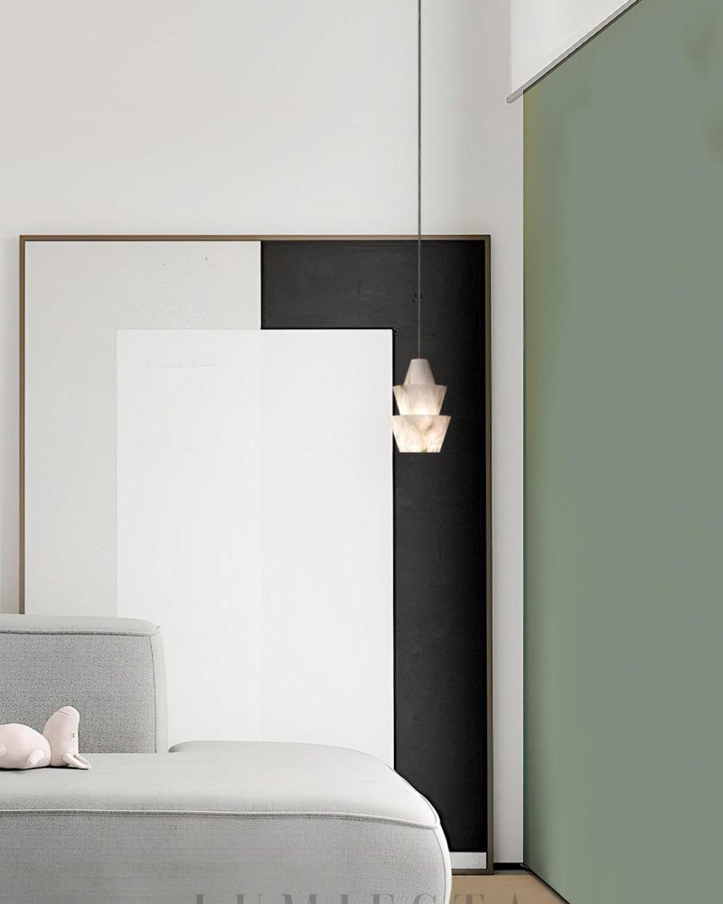 Lampa wisząca koniczna z alabastru nowoczesny design 15cm