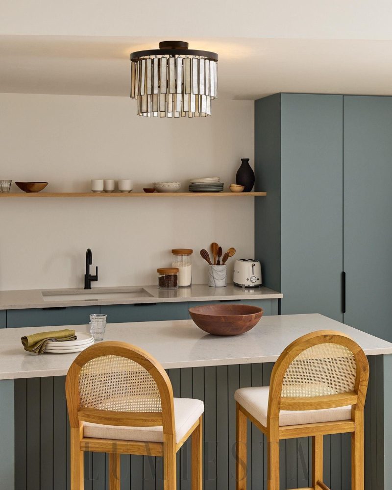 Elegancka okrągła lampa sufitowa Astrid z kapizą brązowa 38cm