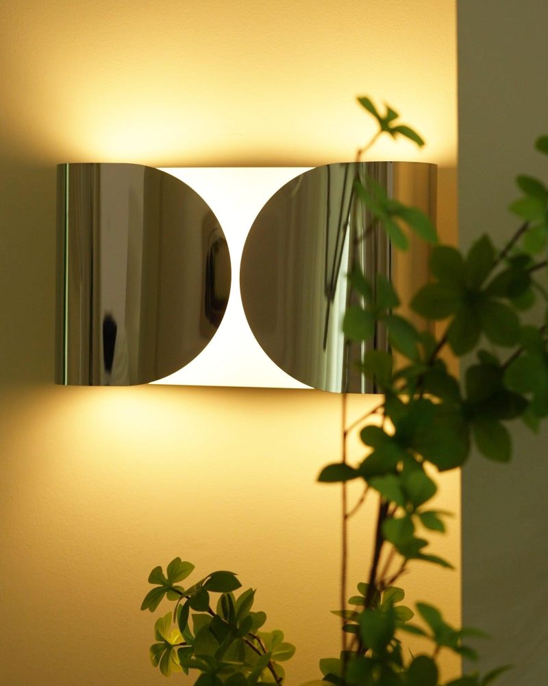 Lampa ścienna Foglio w nowoczesnym stylu z ciepłym światłem