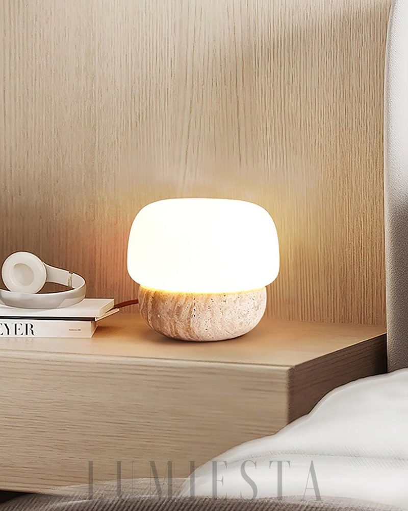 Lampa stołowa Doudou w kształcie okrągłym z travertynu beżowa