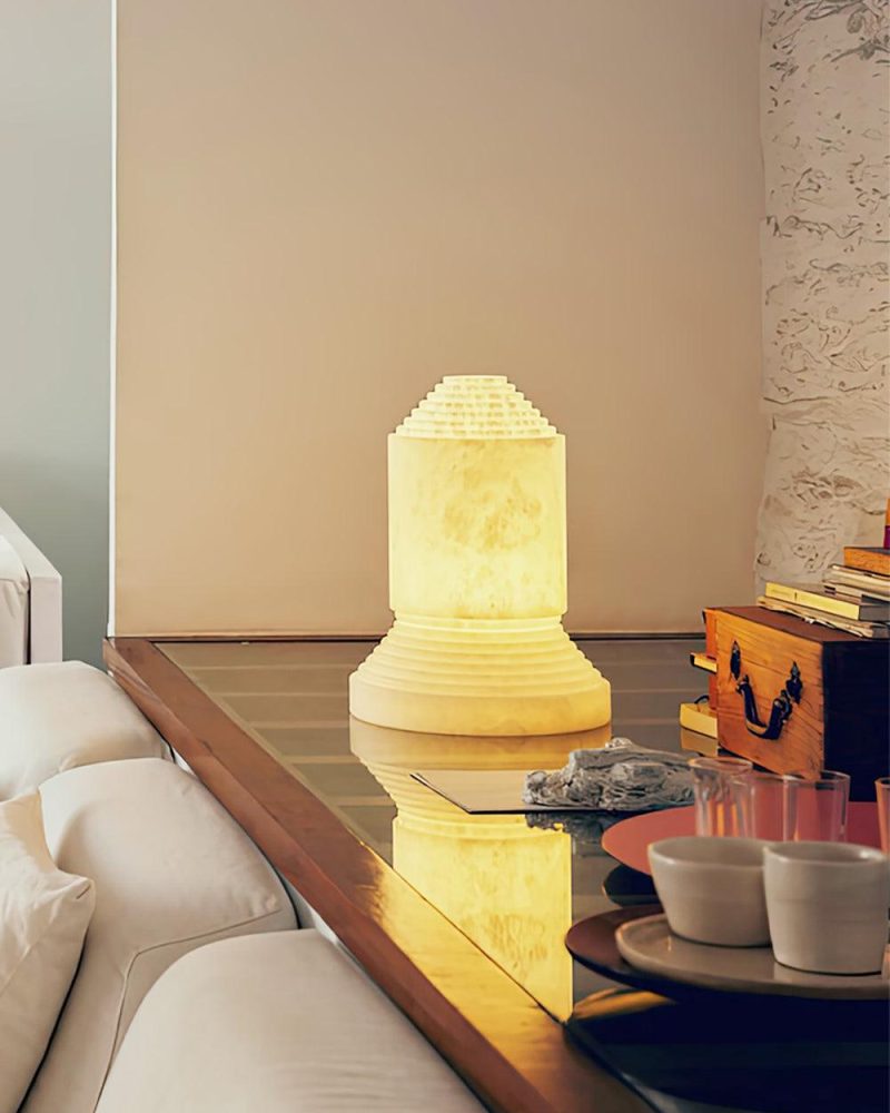Lampa stołowa z alabastru Babel w nowoczesnym stylu 30cm