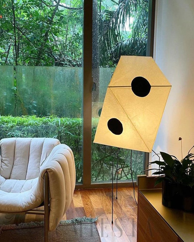 Lampa podłogowa Akari UF3-Q w nowoczesnym stylu biała 48cm 56cm