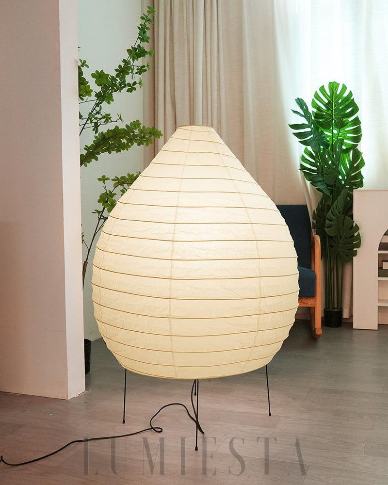 Lampa podłogowa Akari 23N w eleganckim białym stylu