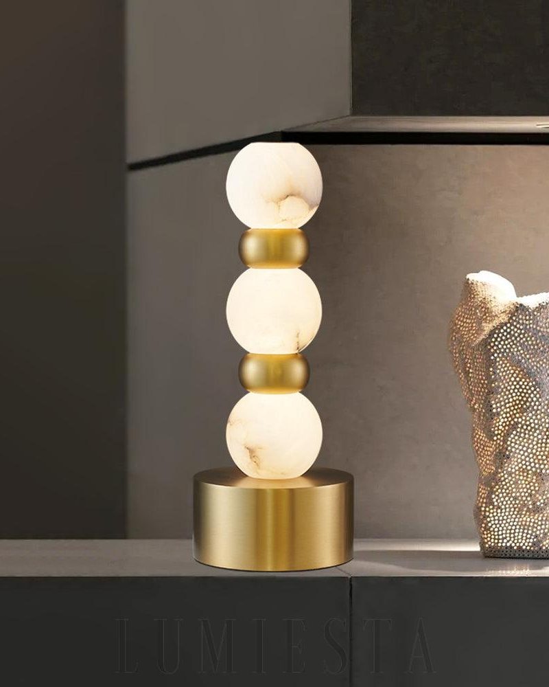 Lampa stołowa Alabaster Pearl w stylu nowoczesnym złoto biały