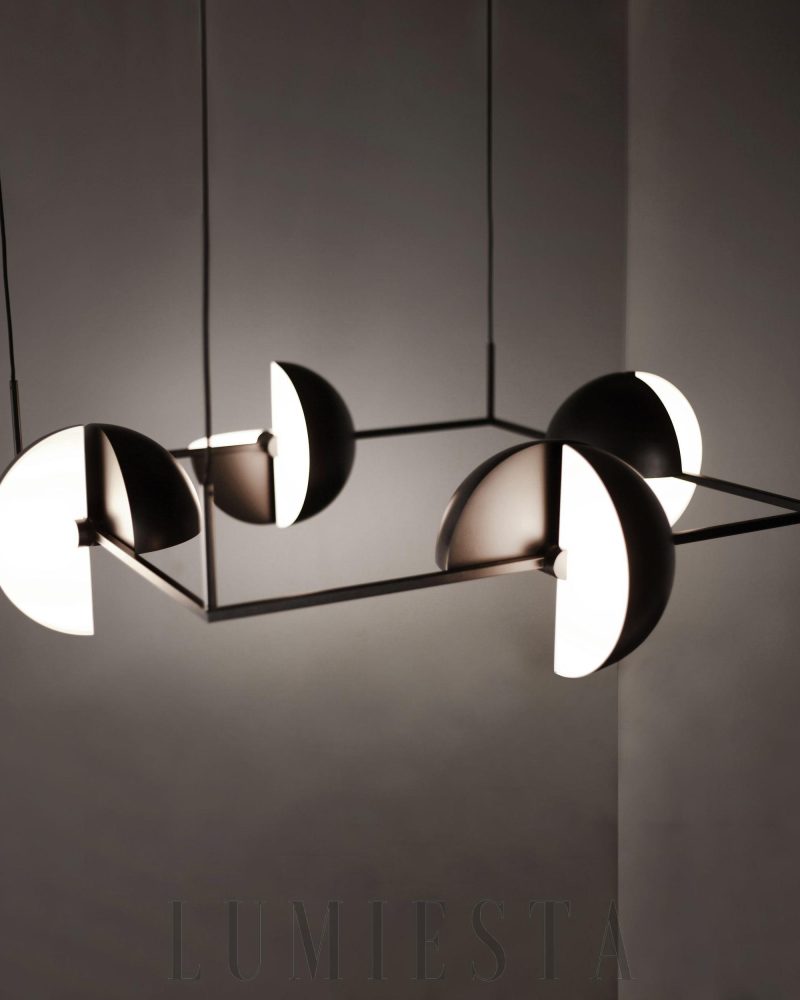 Elegancka lampa wisząca Trapeze Quartette w czarnym kolorze