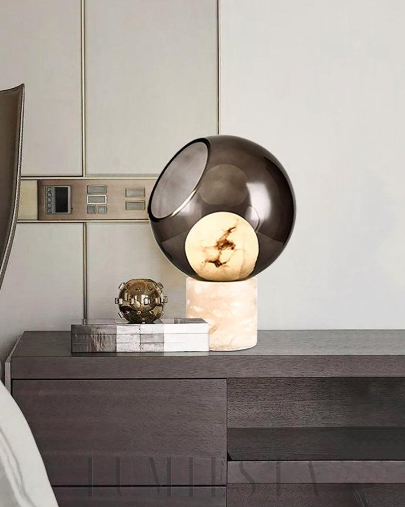 Lampa Stołowa Szklana Przydymiona z Akcentem Alabastrowym 25cm