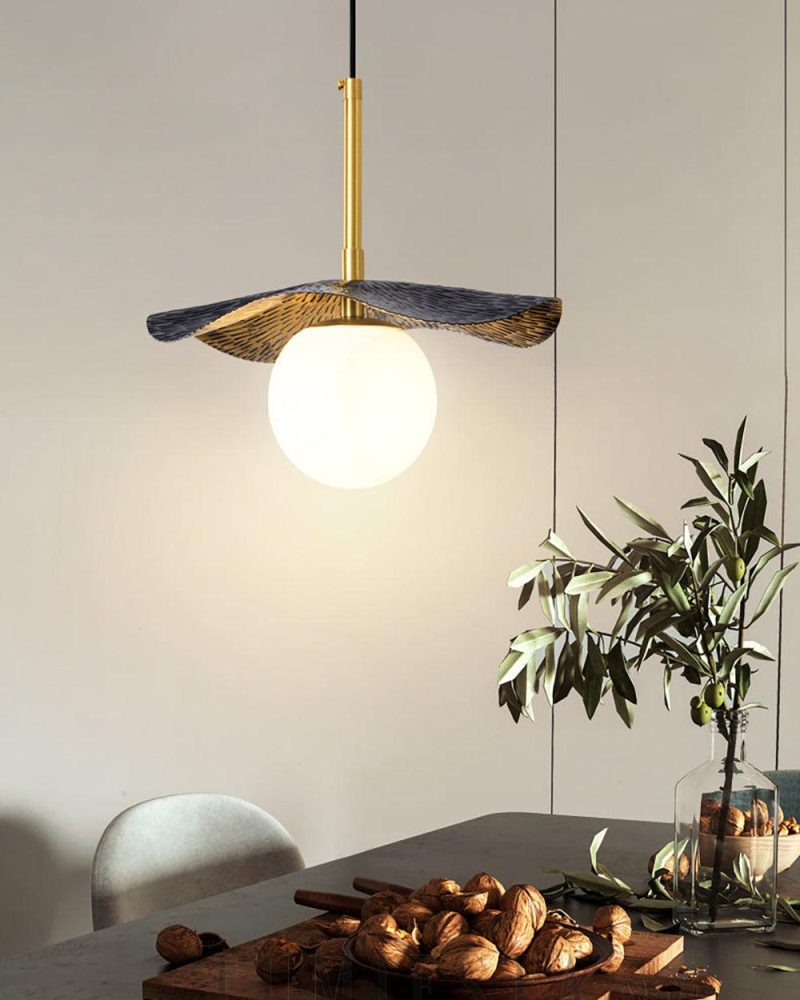 Lampa wisząca Alabaster Montera Mosiądz z eleganckim kloszem