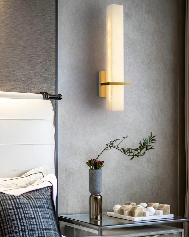 Lampa ścienna Alabaster Milan złota i biała styl nowoczesny 48cm