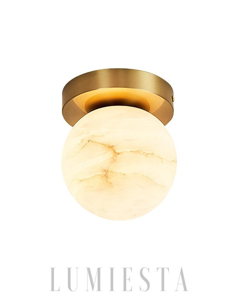 Lampa sufitowa Mosiądz z alabastrowym kloszem elegancki styl
