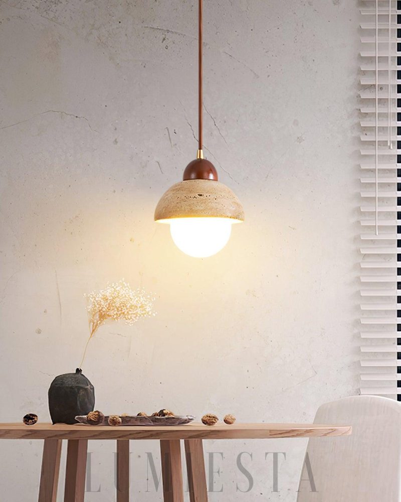 Lampa wisząca półokrągła z travertynu i szkła w kolorze beżowym