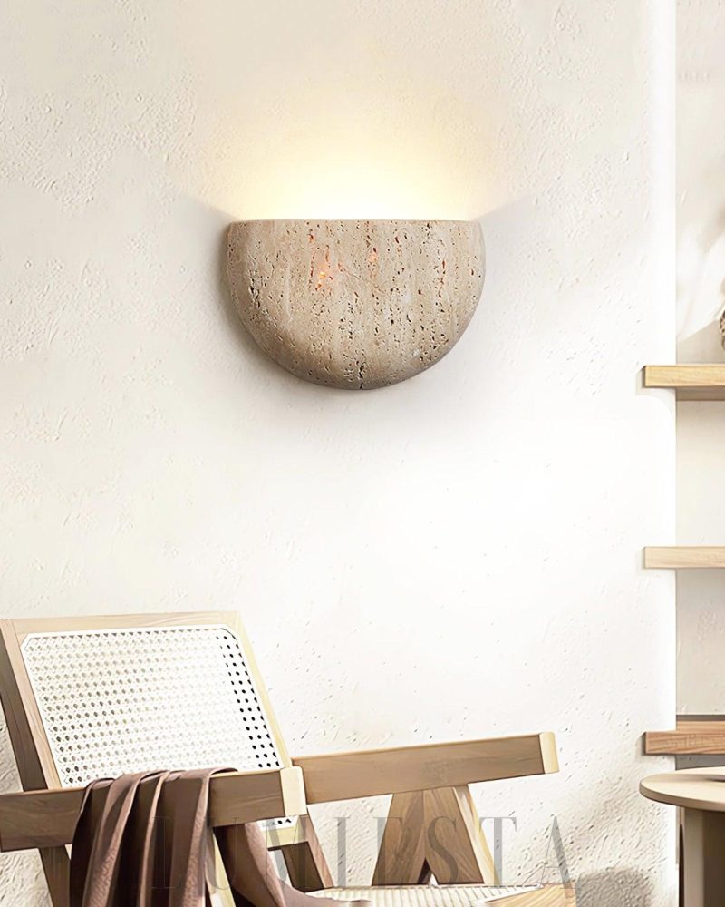 Beżowa lampa ścienna Arc Bowl z travertynu 20cm elegancja