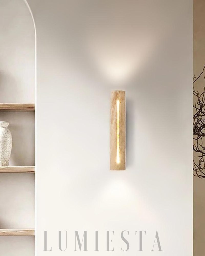 Beżowa cylindryczna lampa ścienna z trawertynu 28cm