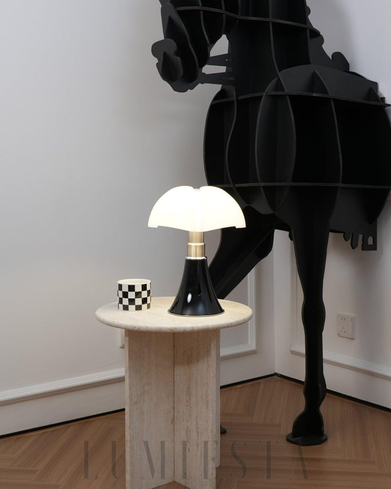 Lampa Stołowa Pipistrello z Akrylu w Kolorze Białym lub Czarnym