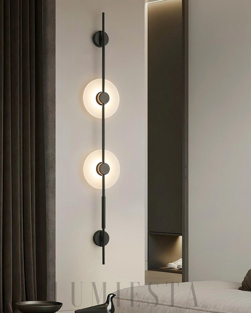 Lampa ścienna Alabaster w stylu minimalistycznym z metalu