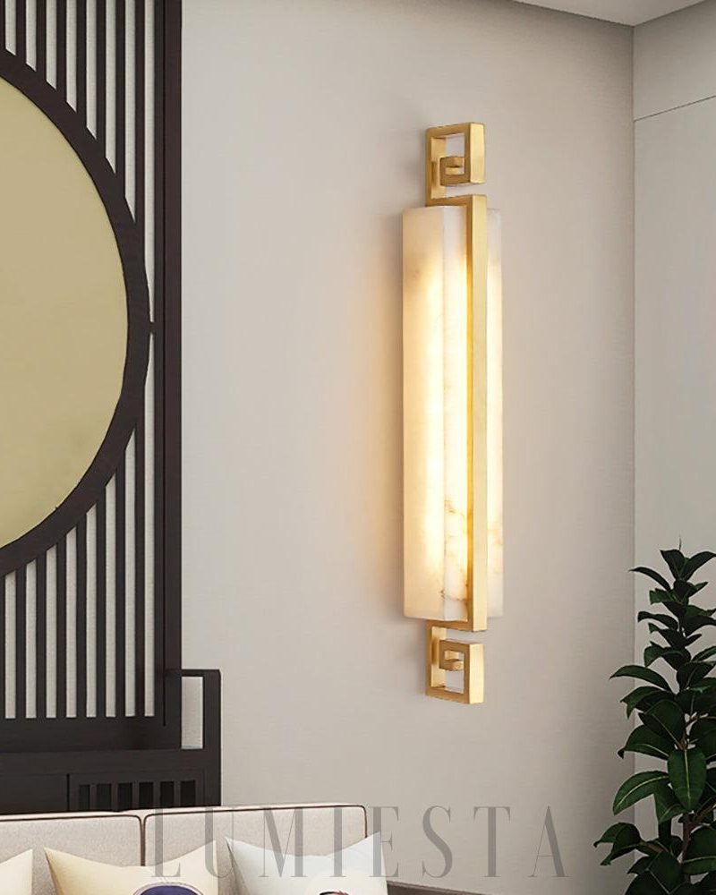 Nowoczesna lampa ścienna alabastrowa w stylu miedzianym