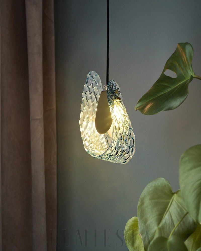 Lampa wisząca Petal niebieskie szkło mosiężna 13cm x 23cm