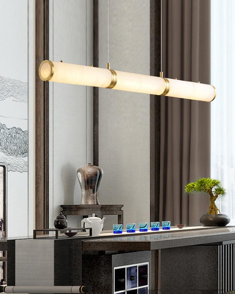Lampa wisząca cylindryczna alabastrowa w białym kolorze