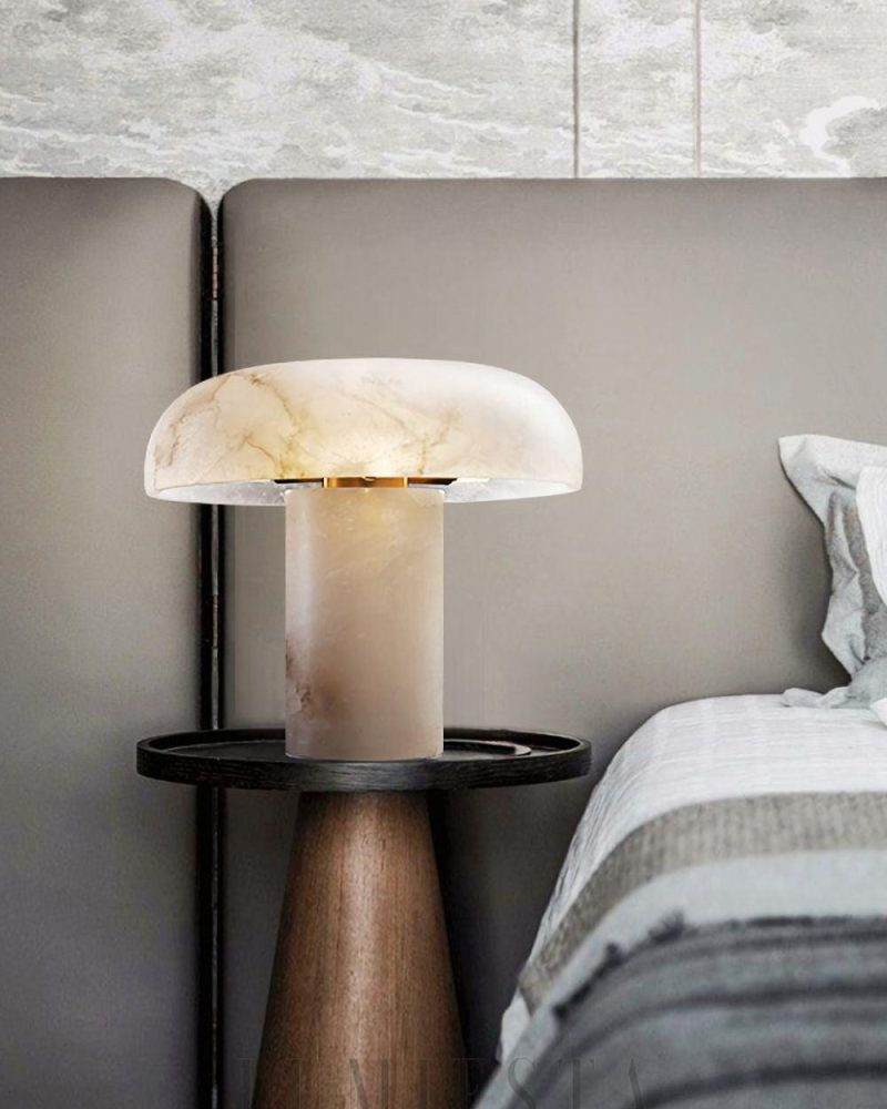 Lampa stołowa w kształcie grzyba z alabastru i mosiądzu