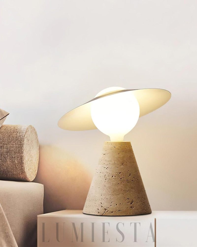 Lampa stołowa Bartley z trawertynu w stylu nowoczesnym żółta