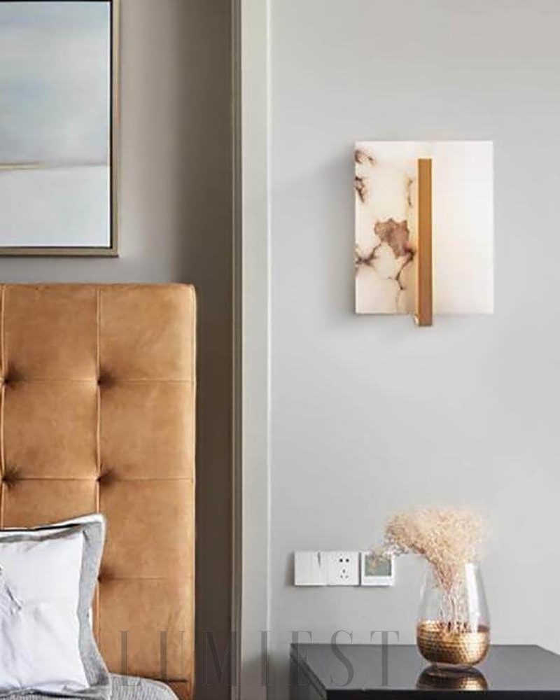 Lampa ścienna Alabaster kwadratowa złota i biała 18cm 24cm