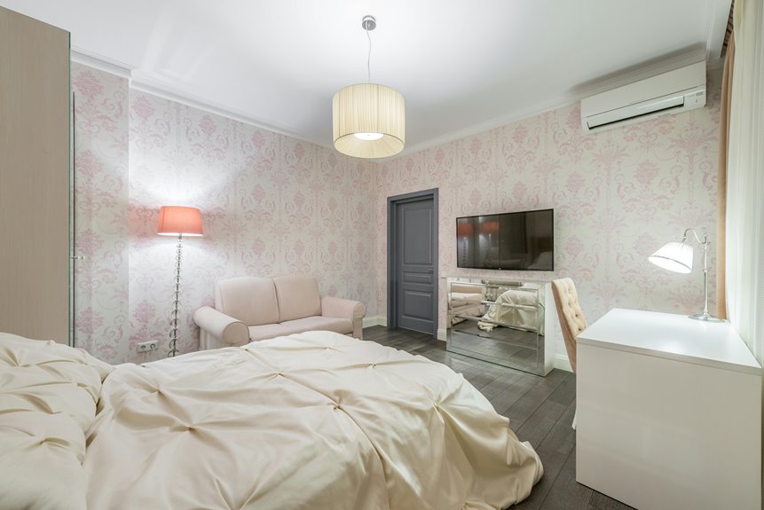 10 najlepszych lamp wiszących do salonu, które rozświetlą każdy styl (wybory 2025)