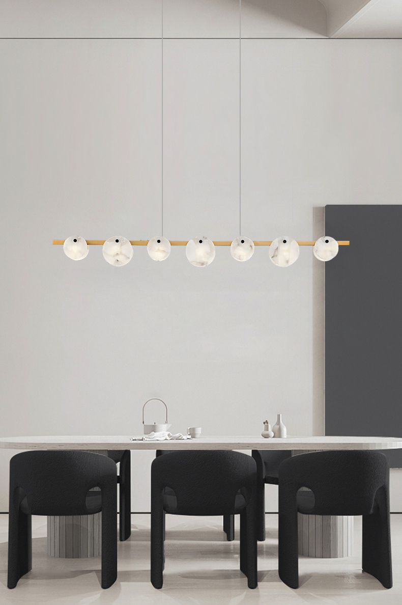 Berkeley – Lampa wisząca z alabastru – Biało-złota – Żyrandol 100/120cm/150cm