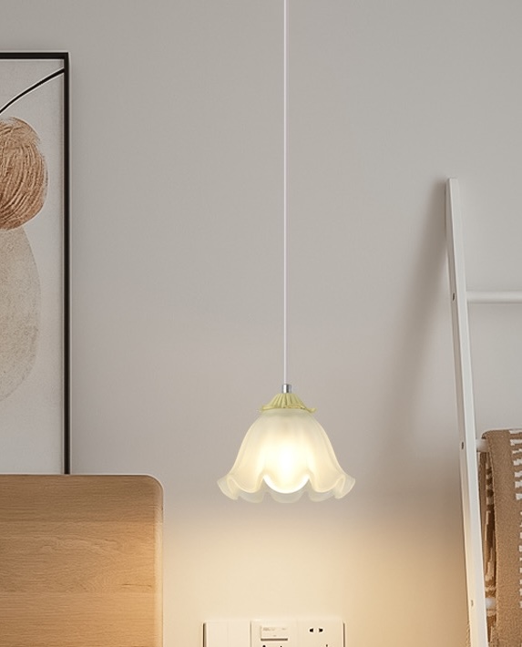 Glass Pendant Lamp Flower Bud in the Shape of a Flower