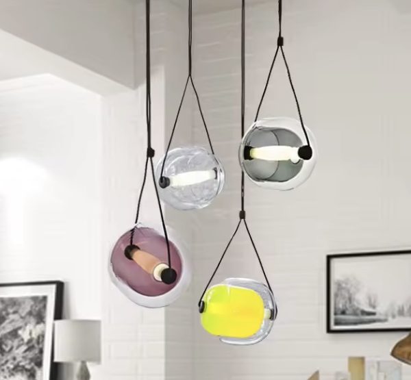 IMG_4818.jpg Lampa wisząca Api z szkła w kształcie komórki roślinnej