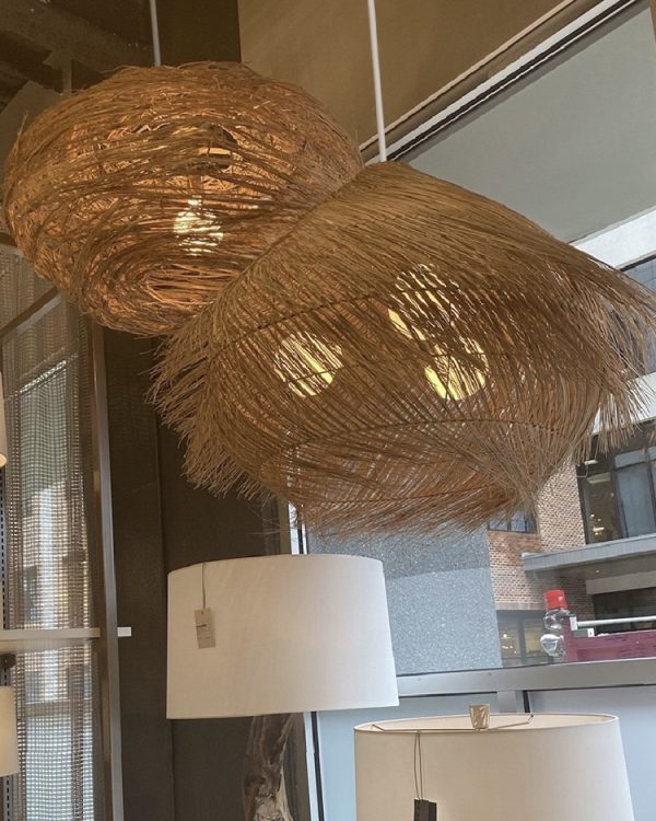 Rattanowa lampa wisząca Nesta w stylu Boho