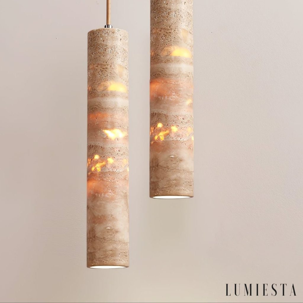 Aureliax - żółta lampa wisząca trawertynowa, ujęcie od spodu z otworem światła