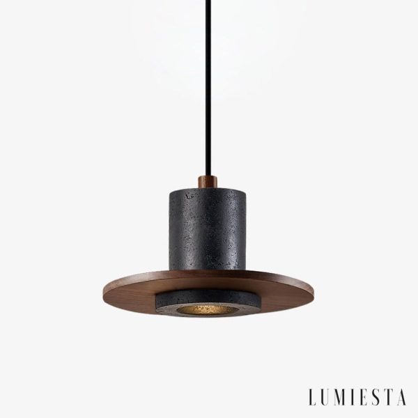 Lampa wisząca z czarnego trawertynu i drewna orzechowego Cannesia, widok z przodu