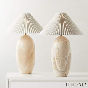 Lampa stołowa Gramera z trawertynu, abażur w żółto-białe pasy