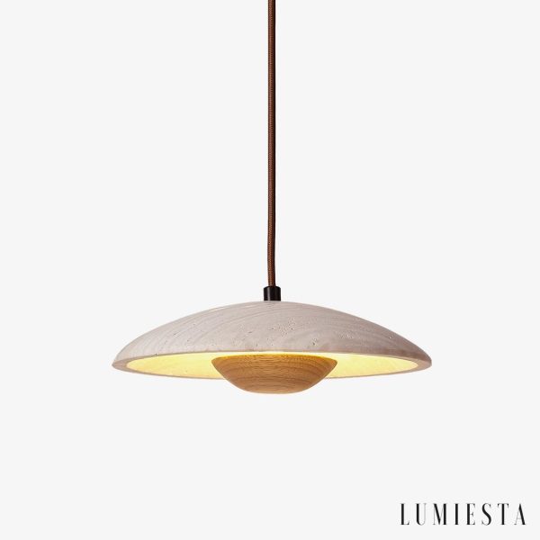 Lumiesta-manaura-lampa-wiszca-skandynawska-drewniana-orzech-do-jadalni-25-x-h8-cm.jpg Manaura - Lampa wisząca skandynawska drewniana, orzech do jadalni, Ø25 x H8 cm