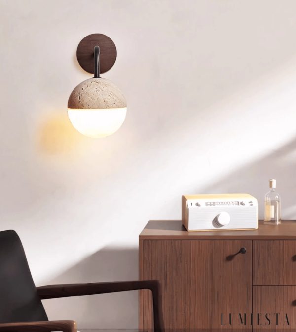 Navarria - Lampa stołowa trawertynowa, orzech z metalem do sypialni, Ø13x23 cm