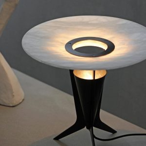 Pompeira - Lampa stołowa metalowa z alabastrem, czarna do salonu, Ø34x33 cm