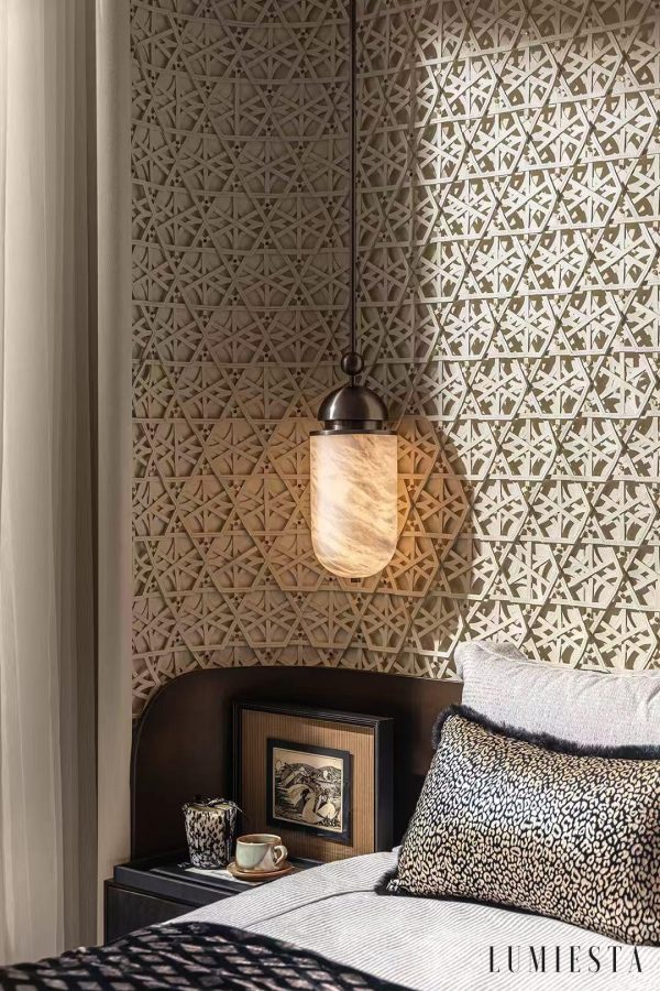 RomaLux - Lampa wisząca nowoczesna, alabastrowa brązowo-biała do salonu Ø15x35cm