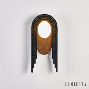 Troiana - Lampa wisząca trawertynowa, czarna z drewnem do salonu Ø18×40 cm