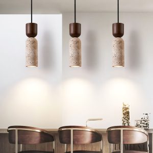 Lampa wisząca z żółtego trawertynu Vicenzia - orzechowy detal do jadalni