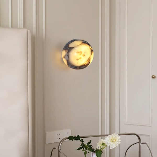 Spherical marble wall sconce diameter 12cm white black