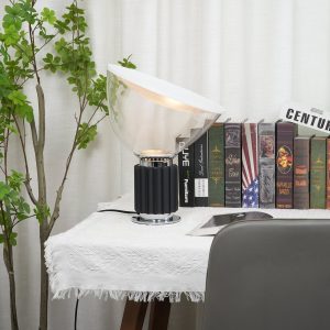 Taccia - Elegancka lampa stołowa z przezroczystym kloszem